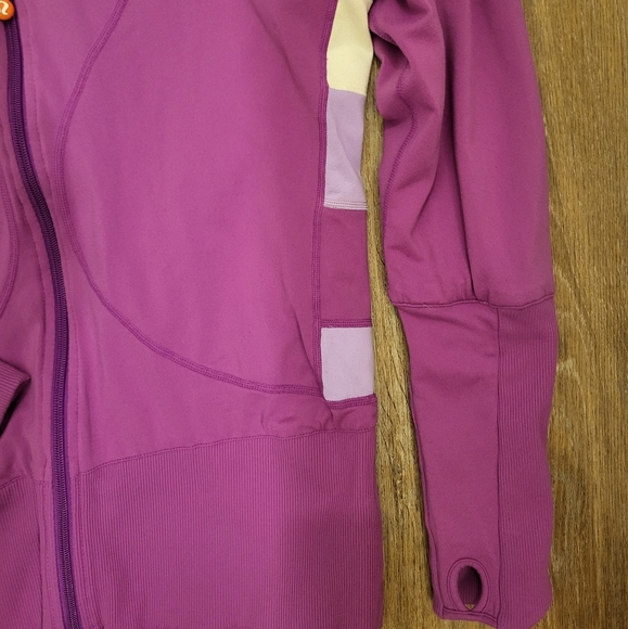 Lululemon Raja Reversible Jacket Size 8 - Picture 3 of 9